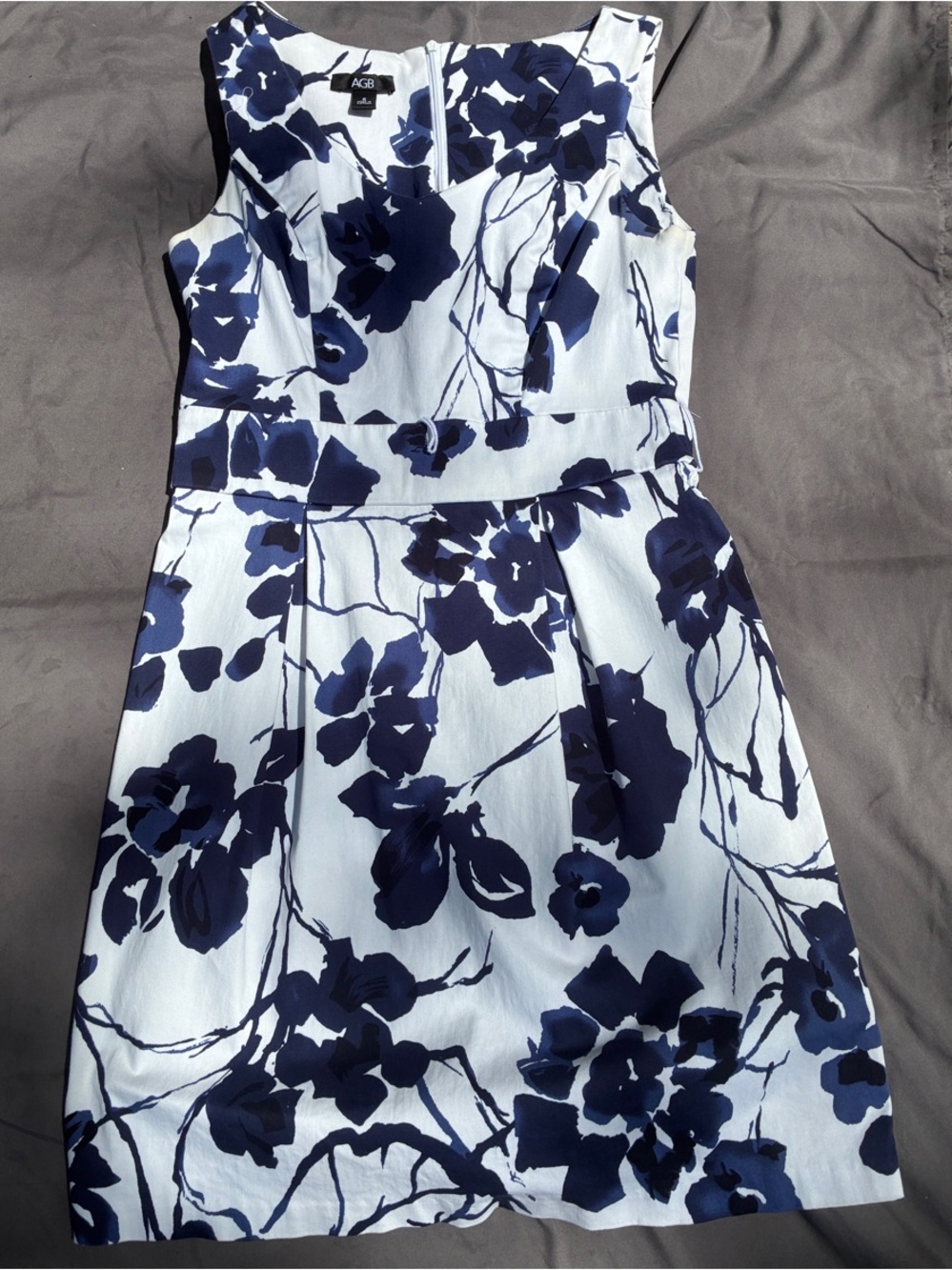 AGB Navy and White Floral Sleeveless Mini Dress